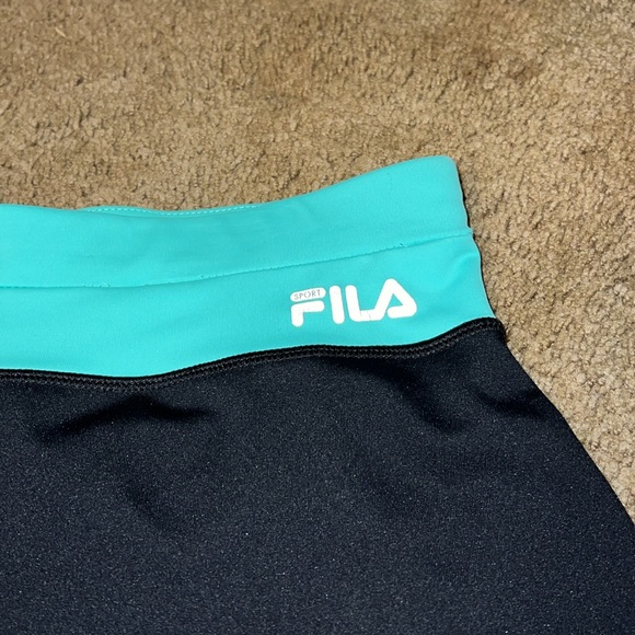 Fila Sport Skort Skirt Womens Medium Sea Foam Green and Black - Picture 2 of 5